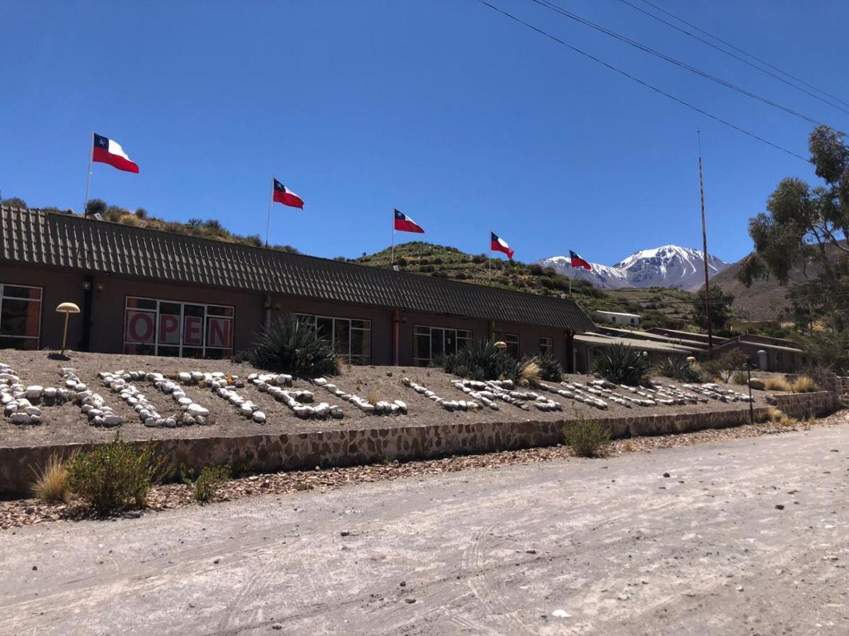 Hotel Las Vicunas Putre Buitenkant foto